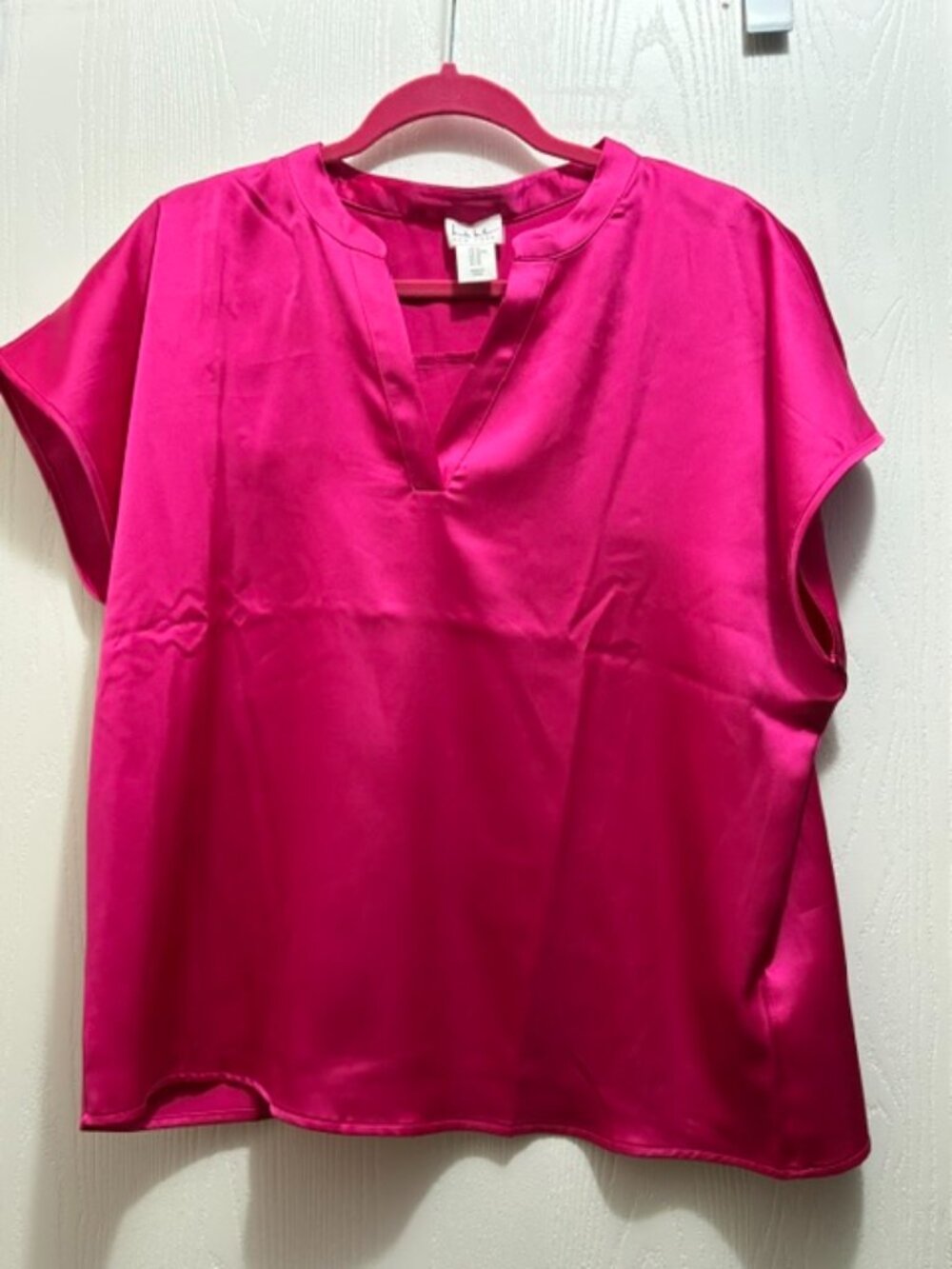 Nicole Miller Hot Pink Split Neck Blouse XL